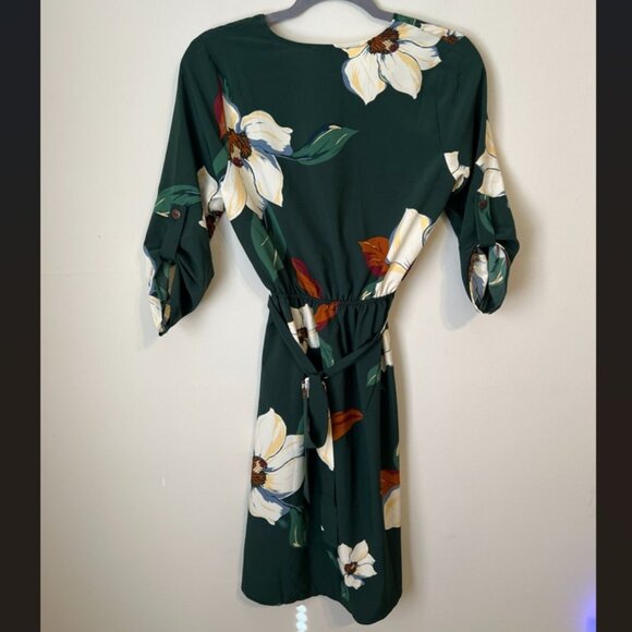 Monteau Green Floral Wrap Dress with Belt Women's Size S - Picture 2 of 4